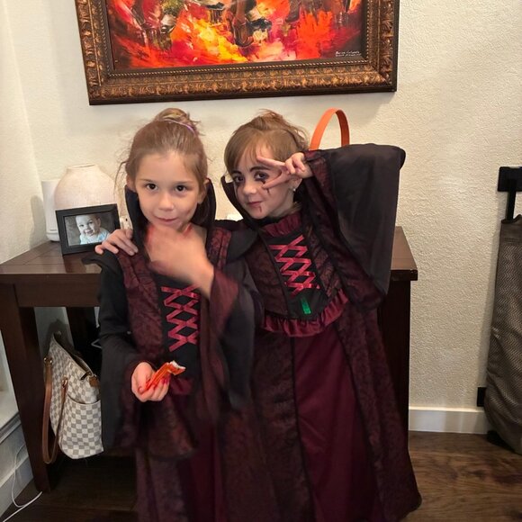 Spooktacular Creations Halloween Royal Vampire Costume Set for Girls Halloween D - Picture 2 of 2